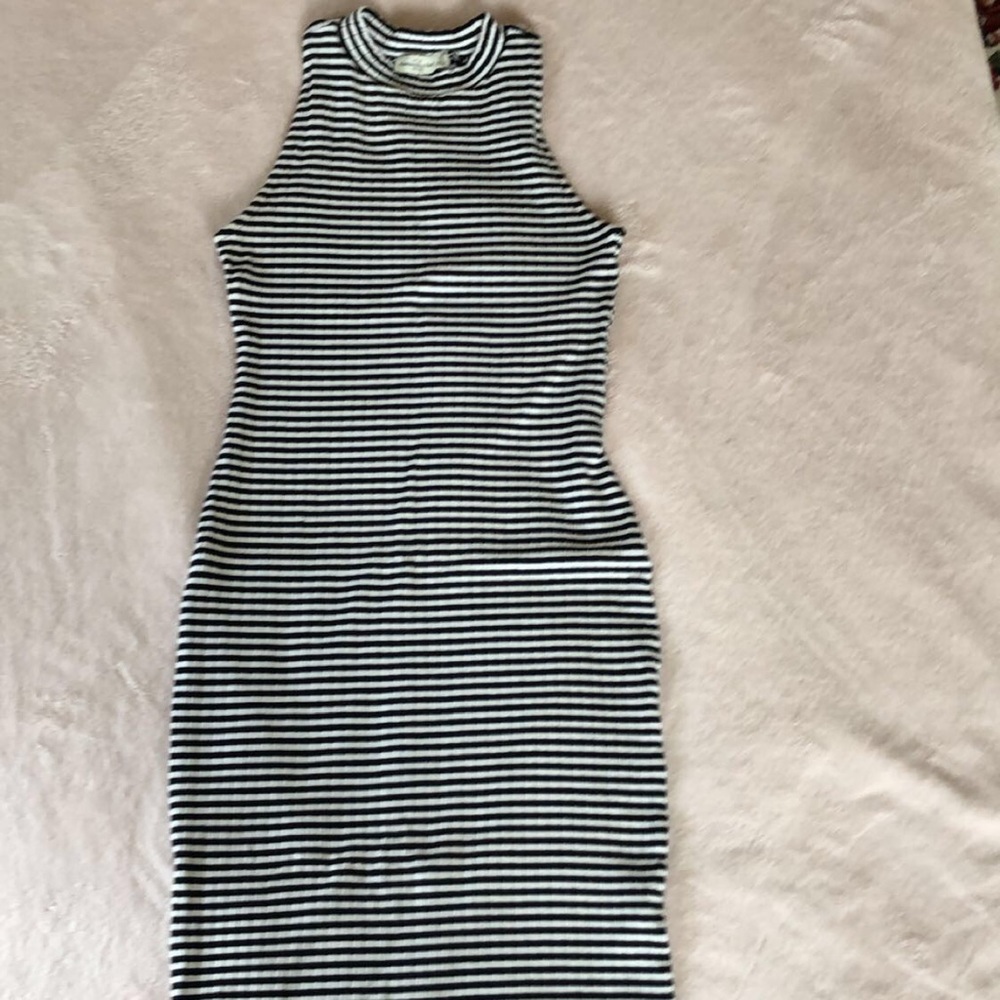 Abercrombie & Fitch Ribbed Bodycon Striped Dress